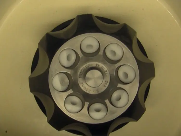 An Innovative Method for Exosome Quantification and Size Measurement