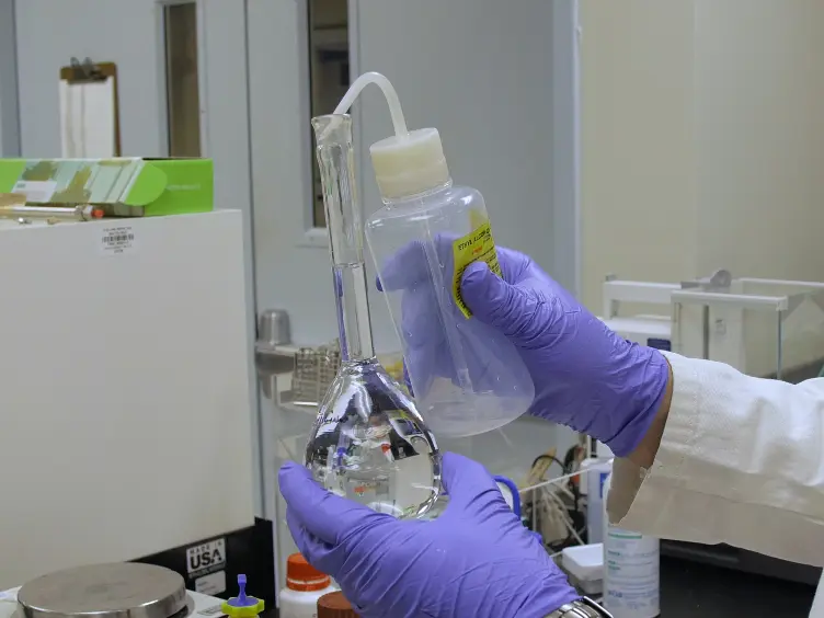 Determination of Carbonyl Functional Groups in Bio-oils by Potentiometric Titration: The Faix Method