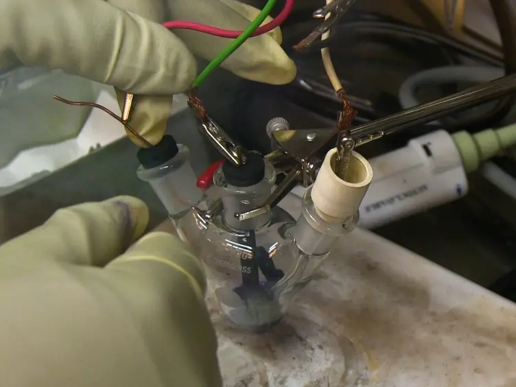 A Protocol for Electrochemical Evaluations and State of Charge Diagnostics of a Symmetric Organic Redox Flow Battery