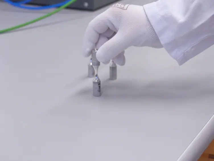 Ultrasonic Fatigue Testing in the Tension-Compression Mode