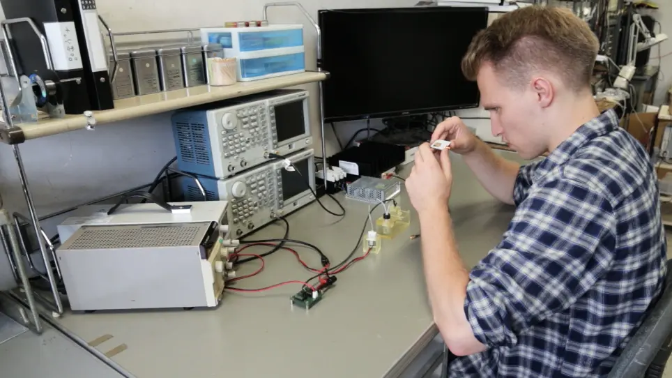 Enhancement Method of Surface Acoustic Wave-Atomizer Efficiency for Olfactory Display