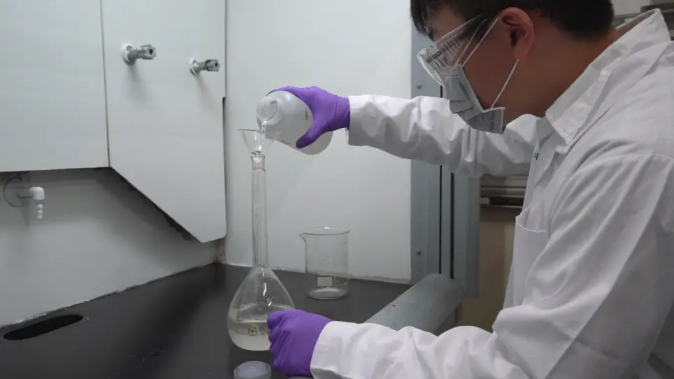 Extending the Lifespan of Soluble Lead Flow Batteries with a Sodium Acetate Additive