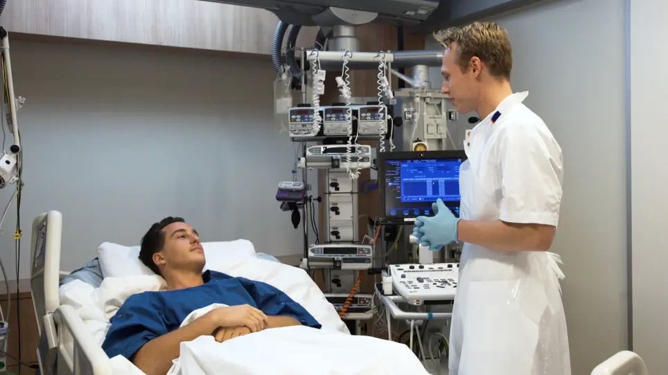 Observational Study Protocol for Repeated Clinical Examination and Critical Care Ultrasonography Within the Simple Intensive Care Studies