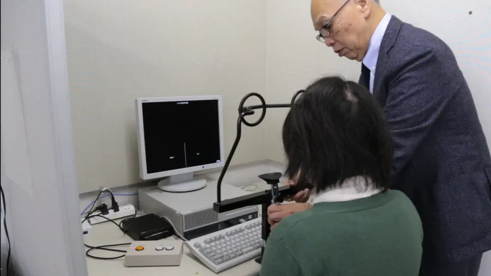 Generating Strictly Controlled Stimuli for Figure Recognition Experiments