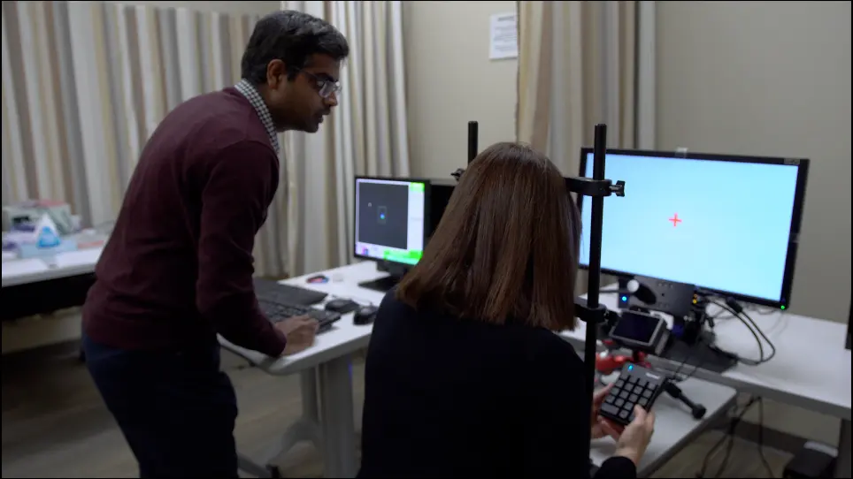 Assessing Binocular Central Visual Field and Binocular Eye Movements in a Dichoptic Viewing Condition