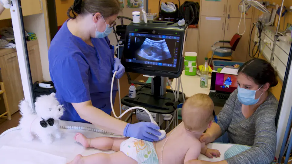 How to Administer Near-Infrared Spectroscopy in Critically ill Neonates, Infants, and Children