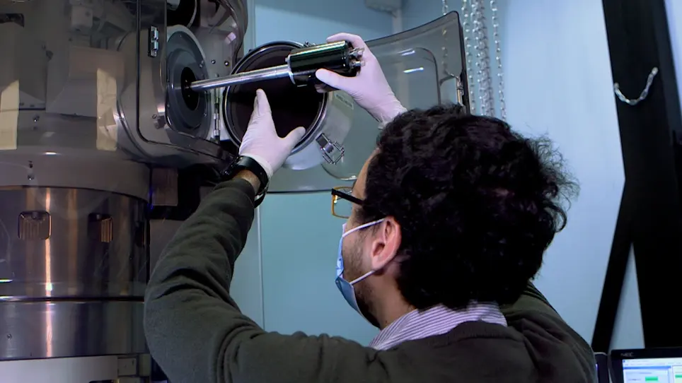 Studying the Effects of Temperature on the Nucleation and Growth of Nanoparticles by Liquid-Cell Transmission Electron Microscopy