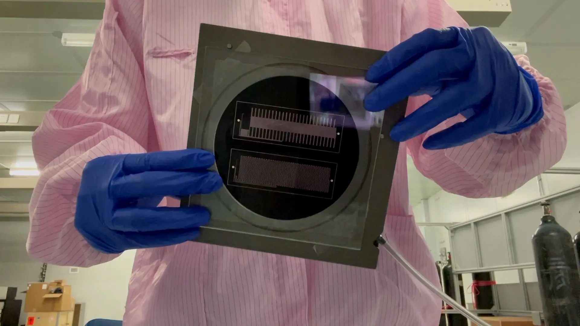 Amplification of <em>Escherichia coli</em> in a Continuous-Flow-PCR Microfluidic Chip and Its Detection with a Capillary Electrophoresis System