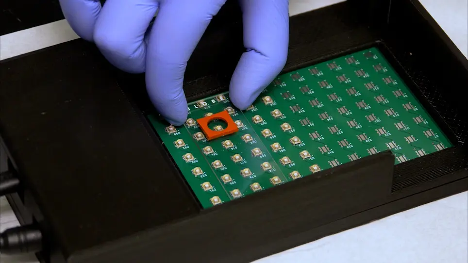Hydrogel Arrays Enable Increased Throughput for Screening Effects of Matrix Components and Therapeutics in 3D Tumor Models