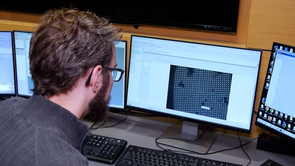 Single-Particle Cryo-EM Data Collection with Stage Tilt using Leginon