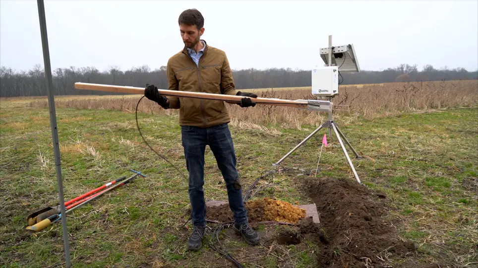 <em>In Situ</em> Soil Moisture Sensors in Undisturbed Soils