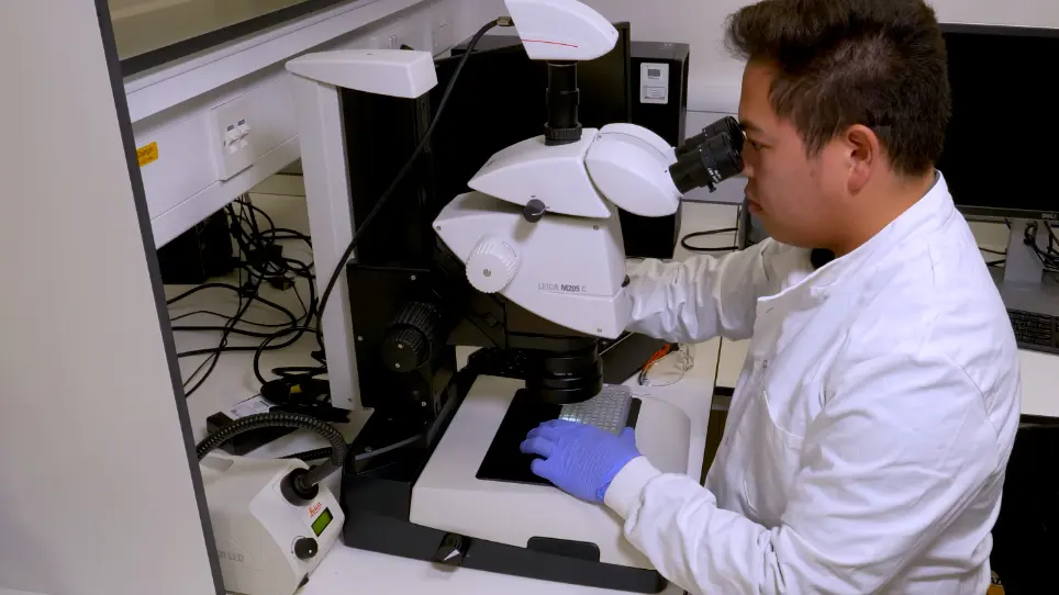 High-Throughput Protein Crystallization <em>via</em> Microdialysis