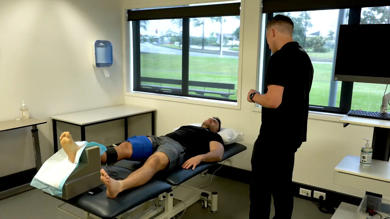 Near-Infrared Spectroscopy During Reactive Hyperemia for the Assessment of Lower Limb Vascular Function